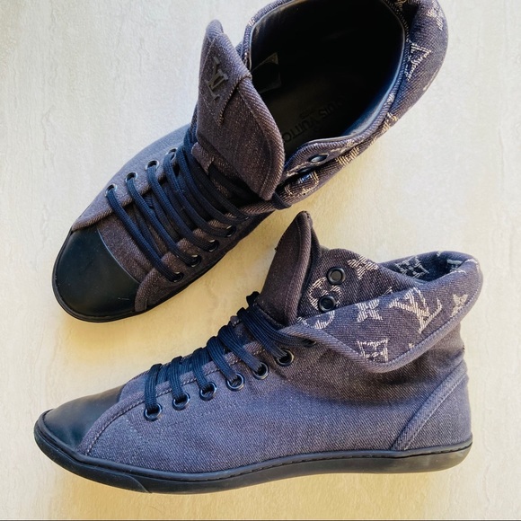 LOUIS VUITTON Monogram Denim High Top Sneakers - Picture 4 of 14